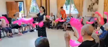 扇子舞起来