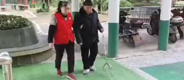 每一天美好的时刻，是有你陪伴的搀扶……
